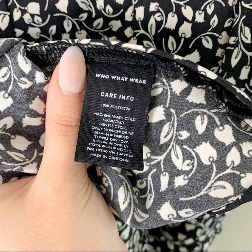 Who What Wear black & white floral peplum short sleeve blouse size small - Picture 4 of 4